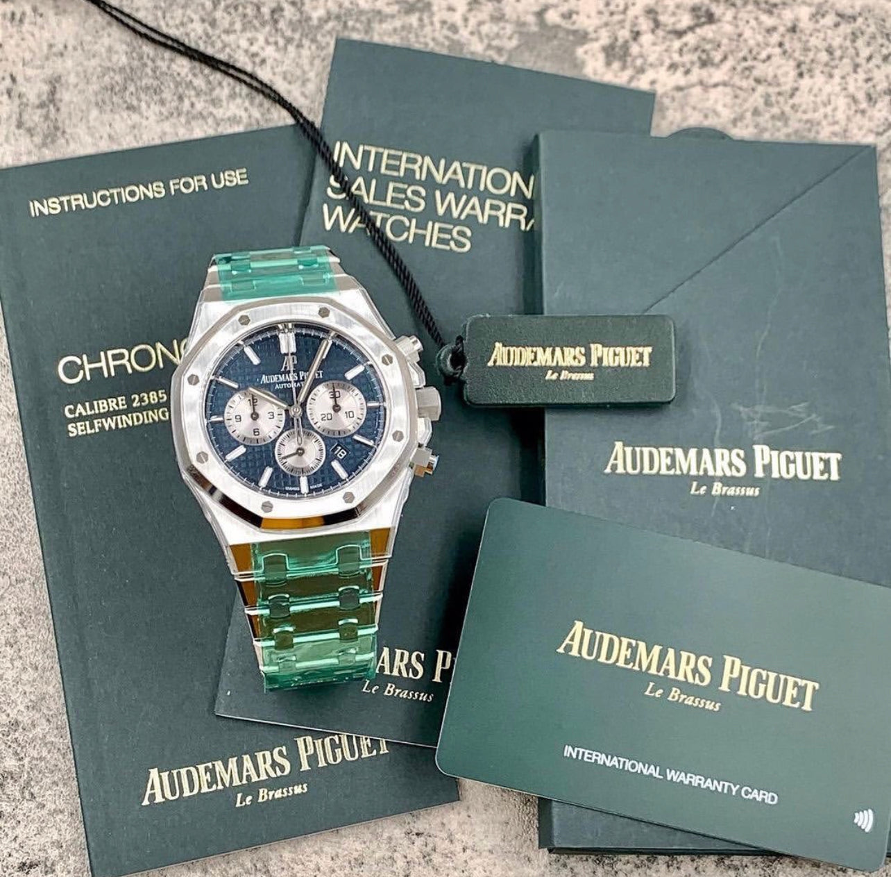 Audemars piguet “OFF SHORE”